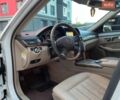 Белый Мерседес Е-Класс, объемом двигателя 2.99 л и пробегом 343 тыс. км за 14000 $, фото 66 на Automoto.ua