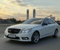 Белый Мерседес Е-Класс, объемом двигателя 3 л и пробегом 300 тыс. км за 13800 $, фото 1 на Automoto.ua