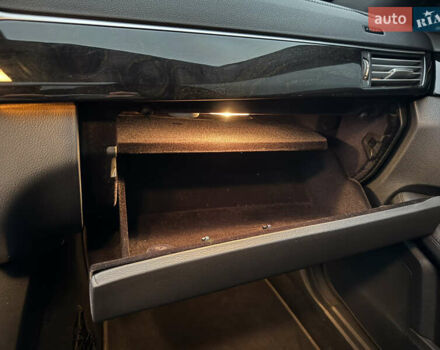 Білий Мерседес Е-Клас, об'ємом двигуна 2.99 л та пробігом 114 тис. км за 19500 $, фото 57 на Automoto.ua