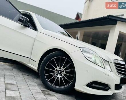 Білий Мерседес Е-Клас, об'ємом двигуна 2.2 л та пробігом 227 тис. км за 12700 $, фото 76 на Automoto.ua