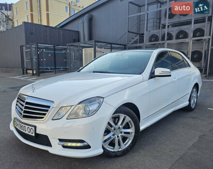 Белый Мерседес Е-Класс, объемом двигателя 2.2 л и пробегом 222 тыс. км за 18500 $, фото 37 на Automoto.ua
