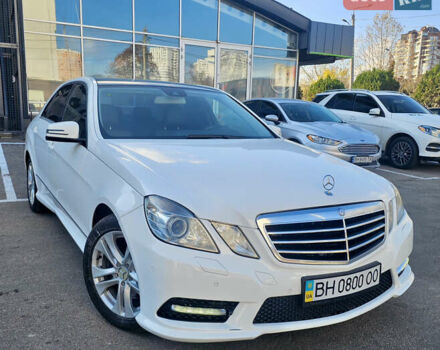 Белый Мерседес Е-Класс, объемом двигателя 2.2 л и пробегом 222 тыс. км за 18500 $, фото 36 на Automoto.ua