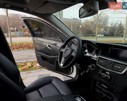 Білий Мерседес Е-Клас, об'ємом двигуна 2.2 л та пробігом 148 тис. км за 17800 $, фото 10 на Automoto.ua
