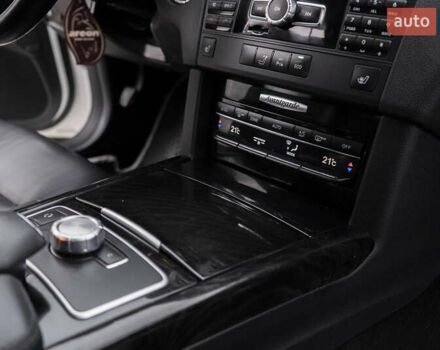 Белый Мерседес Е-Класс, объемом двигателя 2.14 л и пробегом 214 тыс. км за 15300 $, фото 14 на Automoto.ua