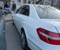 Белый Мерседес Е-Класс, объемом двигателя 2.14 л и пробегом 260 тыс. км за 13000 $, фото 9 на Automoto.ua