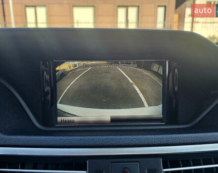 Белый Мерседес Е-Класс, объемом двигателя 2.2 л и пробегом 222 тыс. км за 18500 $, фото 31 на Automoto.ua