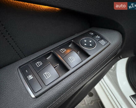 Білий Мерседес Е-Клас, об'ємом двигуна 2.99 л та пробігом 114 тис. км за 19500 $, фото 53 на Automoto.ua