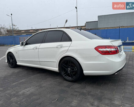 Білий Мерседес Е-Клас, об'ємом двигуна 2.99 л та пробігом 114 тис. км за 19500 $, фото 28 на Automoto.ua