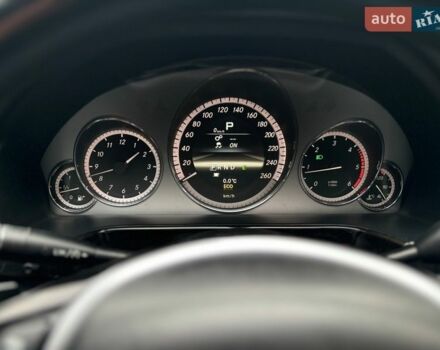 Белый Мерседес Е-Класс, объемом двигателя 2.2 л и пробегом 368 тыс. км за 14400 $, фото 48 на Automoto.ua