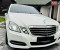 Белый Мерседес Е-Класс, объемом двигателя 2.2 л и пробегом 331 тыс. км за 11700 $, фото 144 на Automoto.ua