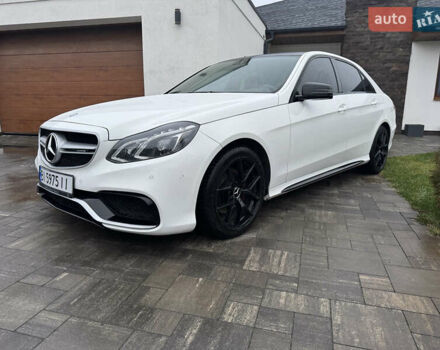 Білий Мерседес Е-Клас, об'ємом двигуна 2.14 л та пробігом 178 тис. км за 16700 $, фото 1 на Automoto.ua