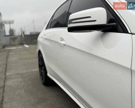 Білий Мерседес Е-Клас, об'ємом двигуна 2.2 л та пробігом 175 тис. км за 18700 $, фото 14 на Automoto.ua