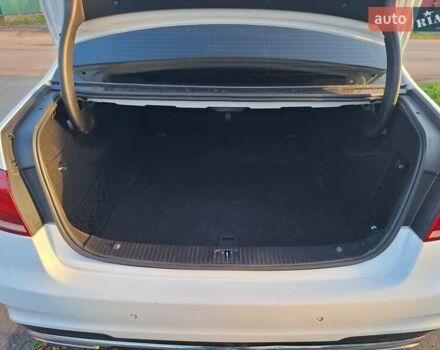 Білий Мерседес Е-Клас, об'ємом двигуна 2.2 л та пробігом 261 тис. км за 16500 $, фото 33 на Automoto.ua