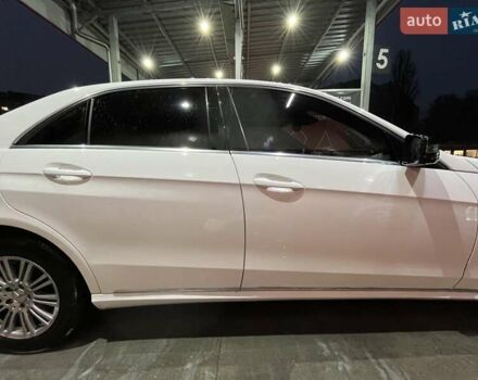 Білий Мерседес Е-Клас, об'ємом двигуна 1.99 л та пробігом 195 тис. км за 18800 $, фото 12 на Automoto.ua