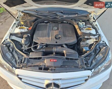 Білий Мерседес Е-Клас, об'ємом двигуна 2.2 л та пробігом 261 тис. км за 16500 $, фото 32 на Automoto.ua