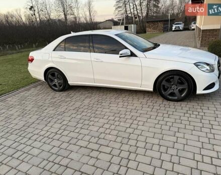 Белый Мерседес Е-Класс, объемом двигателя 2.14 л и пробегом 248 тыс. км за 14900 $, фото 4 на Automoto.ua