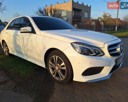 Білий Мерседес Е-Клас, об'ємом двигуна 2.2 л та пробігом 261 тис. км за 16500 $, фото 17 на Automoto.ua
