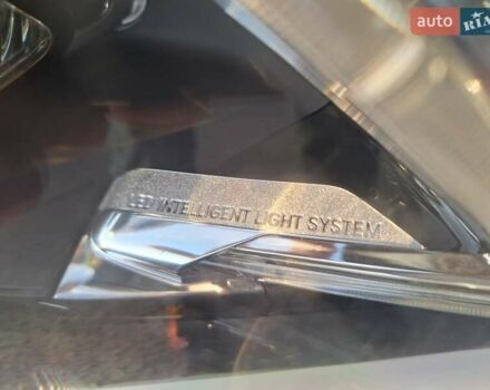 Білий Мерседес Е-Клас, об'ємом двигуна 2.2 л та пробігом 261 тис. км за 16500 $, фото 13 на Automoto.ua
