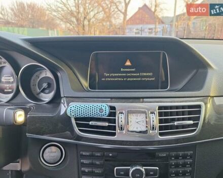 Білий Мерседес Е-Клас, об'ємом двигуна 2.2 л та пробігом 261 тис. км за 16500 $, фото 24 на Automoto.ua