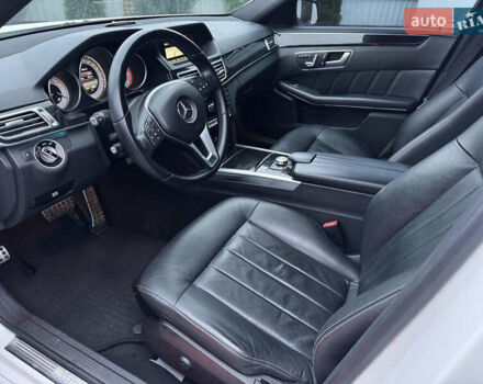 Білий Мерседес Е-Клас, об'ємом двигуна 2.14 л та пробігом 178 тис. км за 16700 $, фото 21 на Automoto.ua