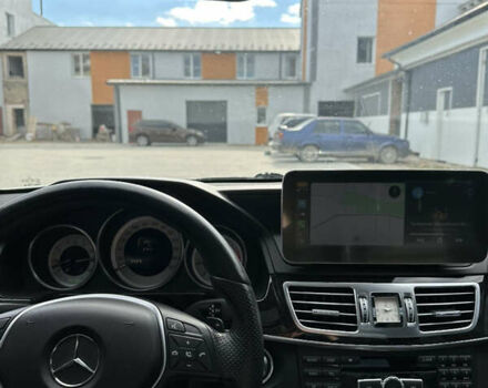 Білий Мерседес Е-Клас, об'ємом двигуна 2.2 л та пробігом 210 тис. км за 18799 $, фото 17 на Automoto.ua