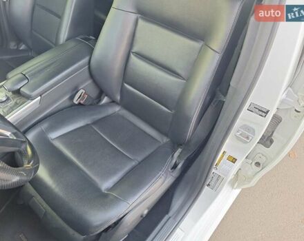 Білий Мерседес Е-Клас, об'ємом двигуна 2.2 л та пробігом 261 тис. км за 16500 $, фото 20 на Automoto.ua