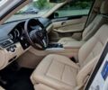 Білий Мерседес Е-Клас, об'ємом двигуна 2.14 л та пробігом 220 тис. км за 20000 $, фото 7 на Automoto.ua