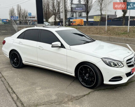 Білий Мерседес Е-Клас, об'ємом двигуна 2.2 л та пробігом 175 тис. км за 18700 $, фото 7 на Automoto.ua