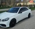 Белый Мерседес Е-Класс, объемом двигателя 2.2 л и пробегом 181 тыс. км за 19900 $, фото 2 на Automoto.ua