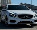 Белый Мерседес Е-Класс, объемом двигателя 3.5 л и пробегом 109 тыс. км за 20000 $, фото 1 на Automoto.ua