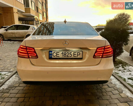 Белый Мерседес Е-Класс, объемом двигателя 2.14 л и пробегом 250 тыс. км за 15500 $, фото 22 на Automoto.ua