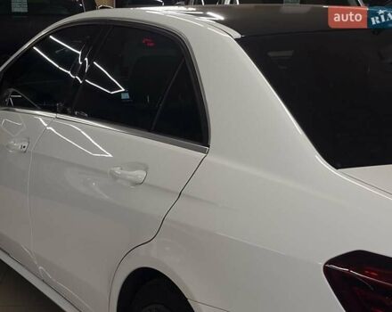 Мерседес Е-Класс 2014 в Николаеве на Automoto.ua Белый Мерседес Е-Класс, объемом двигателя 2.14 л и пробегом 461 тыс. км за 16469 $, фото 10 на Automoto.ua