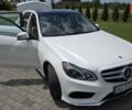 Белый Мерседес Е-Класс, объемом двигателя 2.14 л и пробегом 169 тыс. км за 19999 $, фото 1 на Automoto.ua