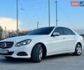 Белый Мерседес Е-Класс, объемом двигателя 2.2 л и пробегом 128 тыс. км за 21500 $, фото 2 на Automoto.ua