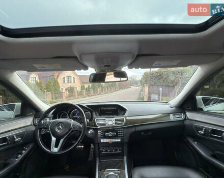 Белый Мерседес Е-Класс, объемом двигателя 3.5 л и пробегом 175 тыс. км за 19999 $, фото 15 на Automoto.ua