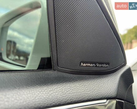 Белый Мерседес Е-Класс, объемом двигателя 3.5 л и пробегом 175 тыс. км за 19999 $, фото 10 на Automoto.ua