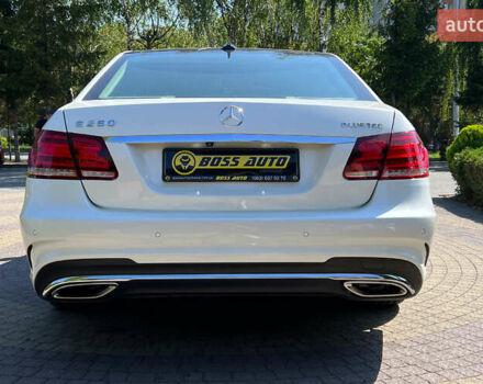 Белый Мерседес Е-Класс, объемом двигателя 2.14 л и пробегом 170 тыс. км за 19999 $, фото 5 на Automoto.ua