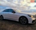 Белый Мерседес Е-Класс, объемом двигателя 2.1 л и пробегом 191 тыс. км за 16027 $, фото 4 на Automoto.ua