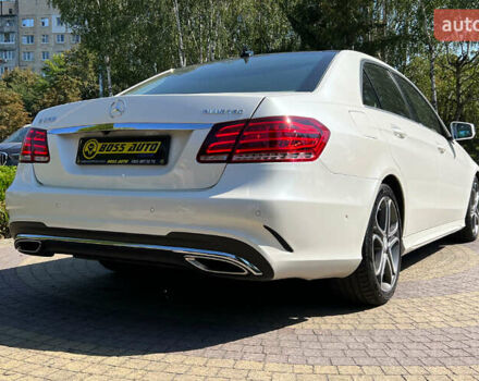 Белый Мерседес Е-Класс, объемом двигателя 2.14 л и пробегом 170 тыс. км за 19999 $, фото 6 на Automoto.ua