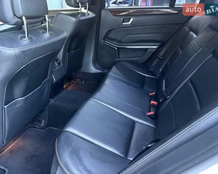 Мерседес Е-Клас 2014 у Одесі на Automoto.ua Білий Мерседес Е-Клас, об'ємом двигуна 2.14 л та пробігом 270 тис. км за 19500 $, фото 15 на Automoto.ua