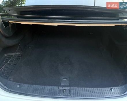 Мерседес Е-Клас 2014 у Одесі на Automoto.ua Білий Мерседес Е-Клас, об'ємом двигуна 2.14 л та пробігом 270 тис. км за 19500 $, фото 18 на Automoto.ua