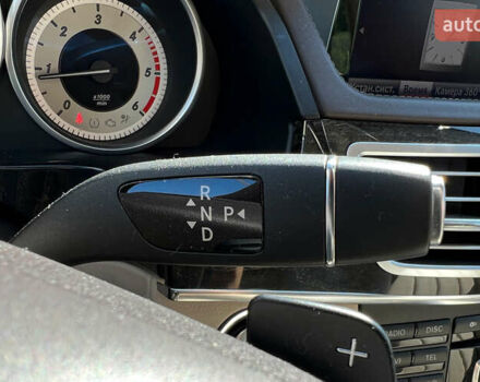 Белый Мерседес Е-Класс, объемом двигателя 2.14 л и пробегом 170 тыс. км за 19999 $, фото 16 на Automoto.ua