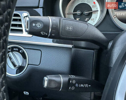 Белый Мерседес Е-Класс, объемом двигателя 2.14 л и пробегом 65 тыс. км за 26300 $, фото 37 на Automoto.ua