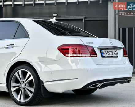 Белый Мерседес Е-Класс, объемом двигателя 2.14 л и пробегом 65 тыс. км за 26300 $, фото 12 на Automoto.ua