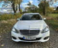 Белый Мерседес Е-Класс, объемом двигателя 2.1 л и пробегом 200 тыс. км за 17000 $, фото 2 на Automoto.ua
