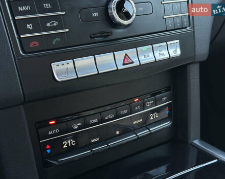 Белый Мерседес Е-Класс, объемом двигателя 2.14 л и пробегом 65 тыс. км за 26300 $, фото 33 на Automoto.ua