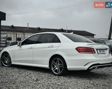 Белый Мерседес Е-Класс, объемом двигателя 3.5 л и пробегом 151 тыс. км за 15999 $, фото 17 на Automoto.ua