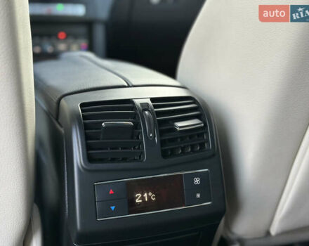 Белый Мерседес Е-Класс, объемом двигателя 2.14 л и пробегом 65 тыс. км за 26300 $, фото 44 на Automoto.ua