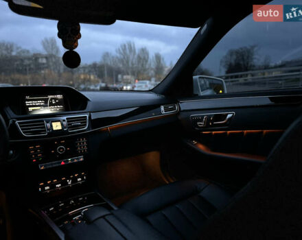 Білий Мерседес Е-Клас, об'ємом двигуна 2.2 л та пробігом 157 тис. км за 17999 $, фото 16 на Automoto.ua