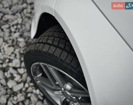 Белый Мерседес Е-Класс, объемом двигателя 3.5 л и пробегом 151 тыс. км за 15999 $, фото 20 на Automoto.ua